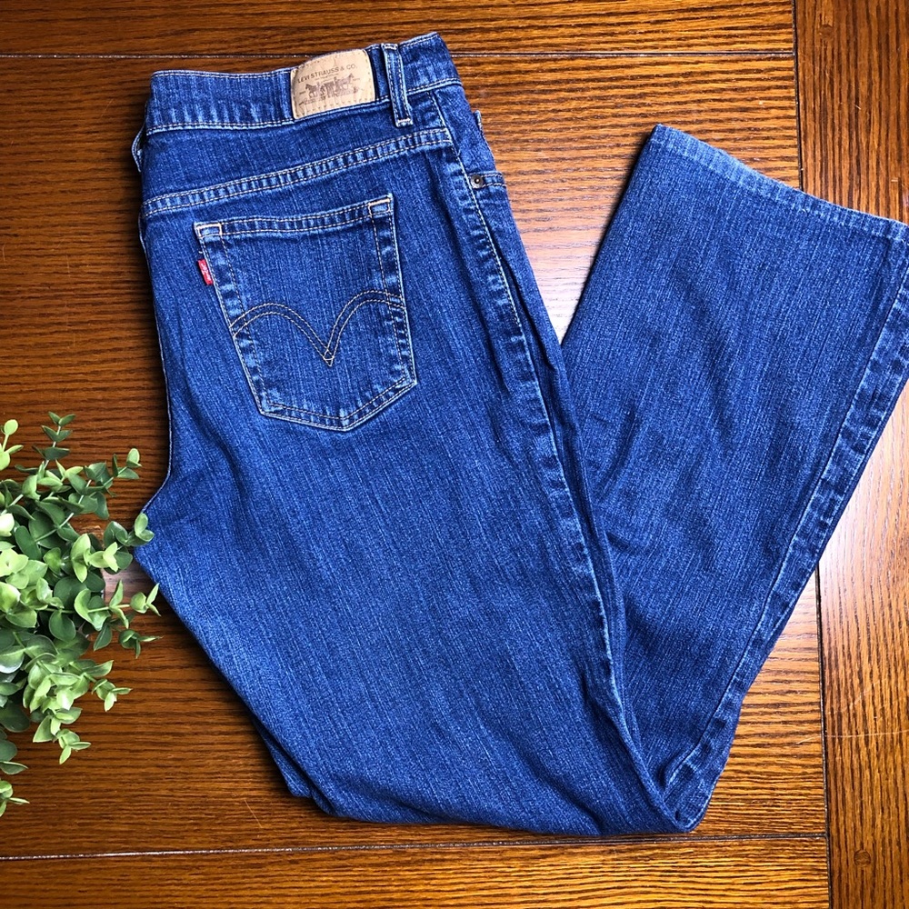 Levi’s 550 Relaxed Bootcut Jeans